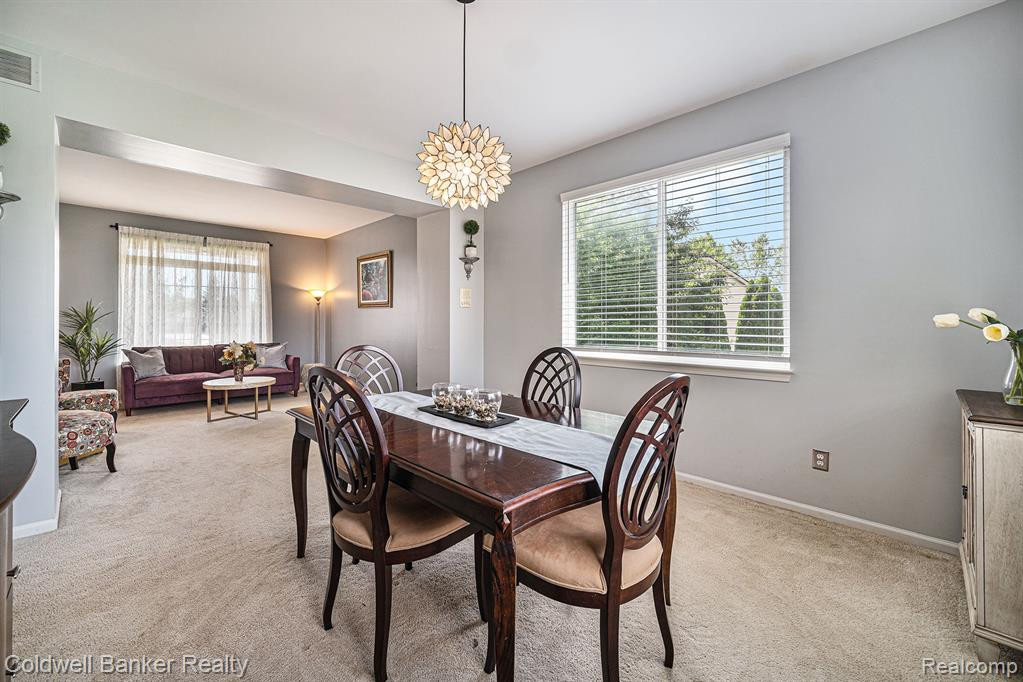 308 STONE GLEN Court, Saline, MI 48176 — Photo 10