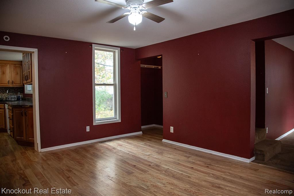 209 E 4TH Street, Clare, MI 48617 — Photo 7