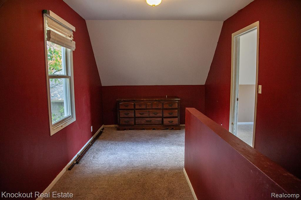 209 E 4TH Street, Clare, MI 48617 — Photo 24