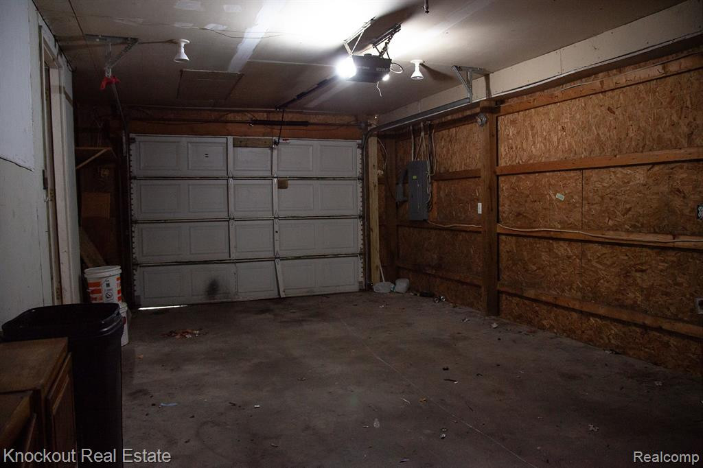 209 E 4TH Street, Clare, MI 48617 — Photo 43