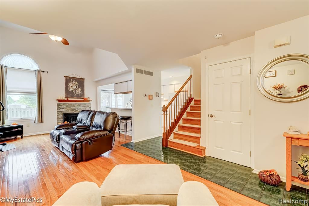 45061 Horseshoe Circle, Canton, MI 48187 — Photo 7
