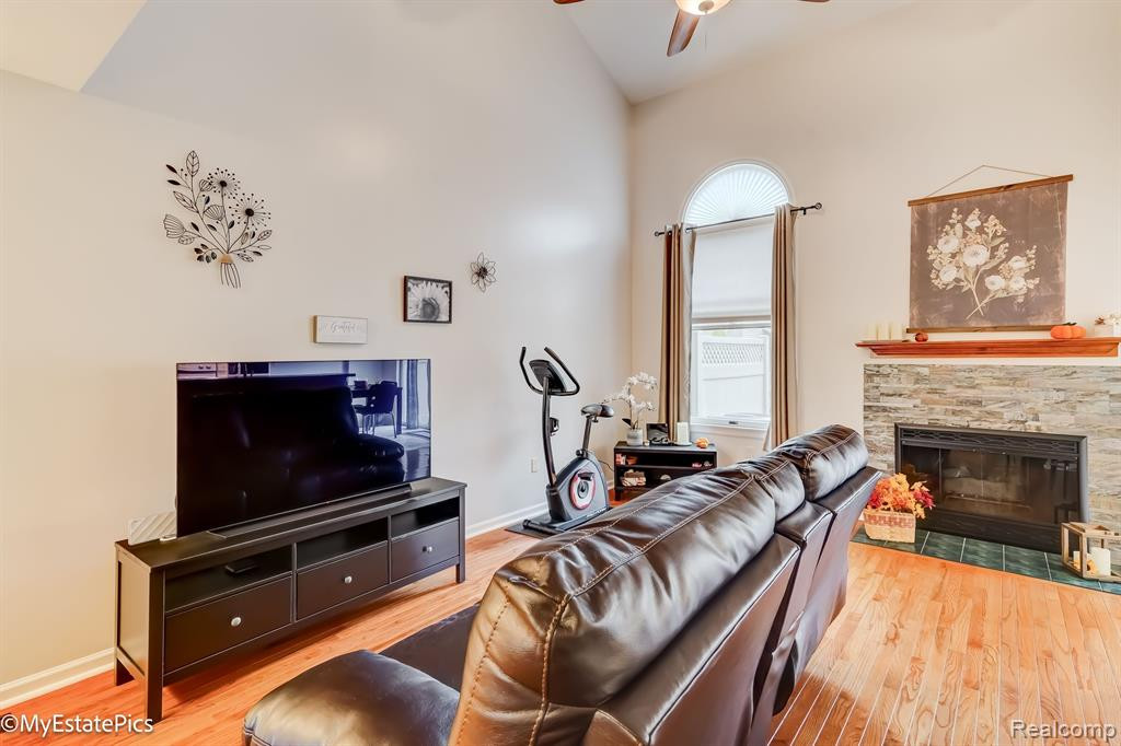45061 Horseshoe Circle, Canton, MI 48187 — Photo 8