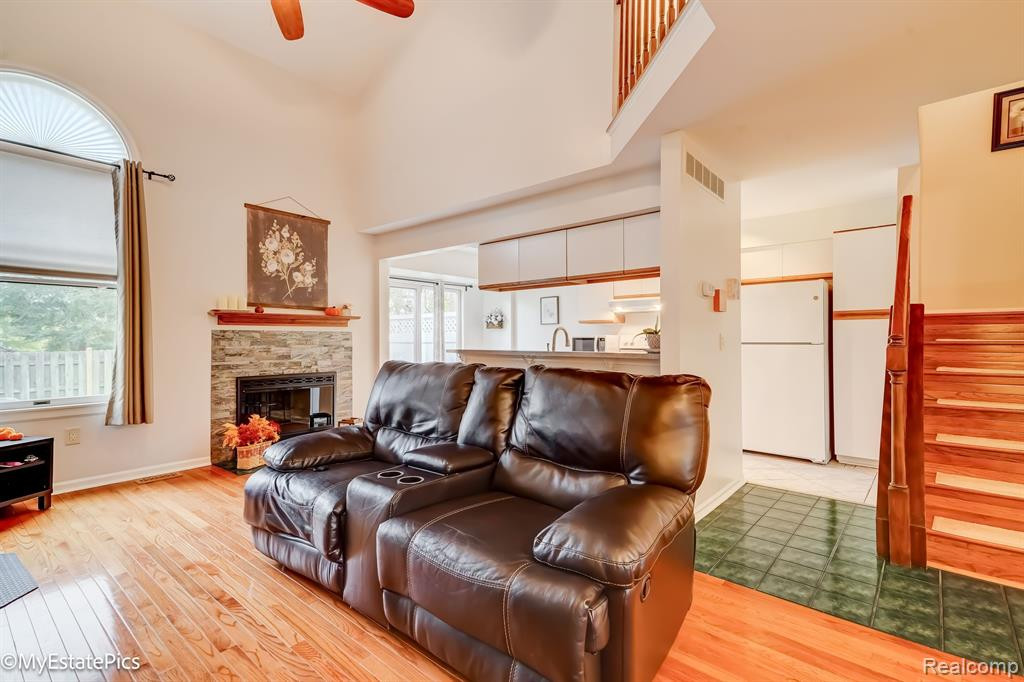45061 Horseshoe Circle, Canton, MI 48187 — Photo 9