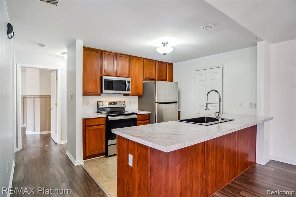 3411 Kneeland Circle, Howell, MI 48843 — Photo 2