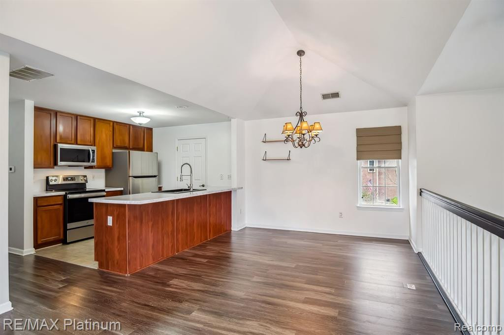 3411 Kneeland Circle, Howell, MI 48843 — Photo 4