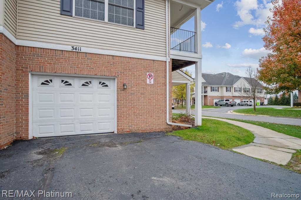 3411 Kneeland Circle, Howell, MI 48843 — Photo 21