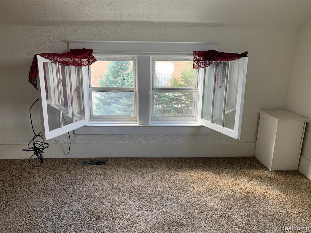 10365 EAST Road, Burt, MI 48417 — Photo 54