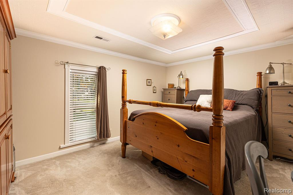 246 W FLINT Street, Lake Orion, MI 48362 — Photo 14