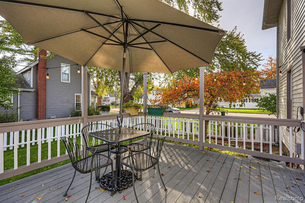 246 W FLINT Street, Lake Orion, MI 48362 — Photo 23