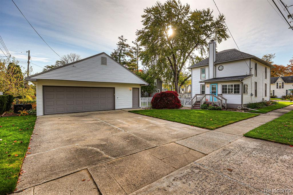 246 W FLINT Street, Lake Orion, MI 48362 — Photo 24