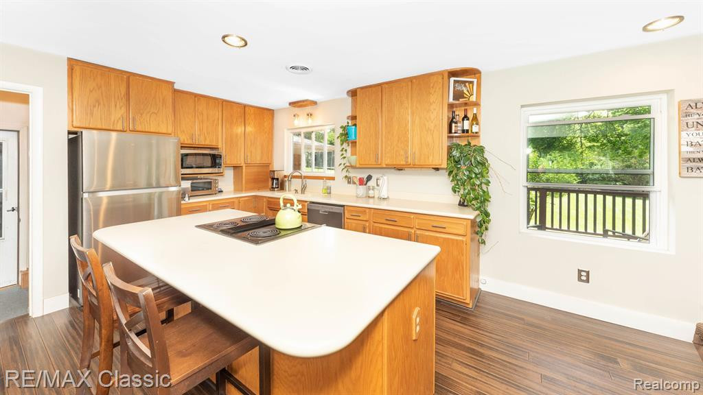 50917 MURRAY HILL Drive, Canton, MI 48187 — Photo 16