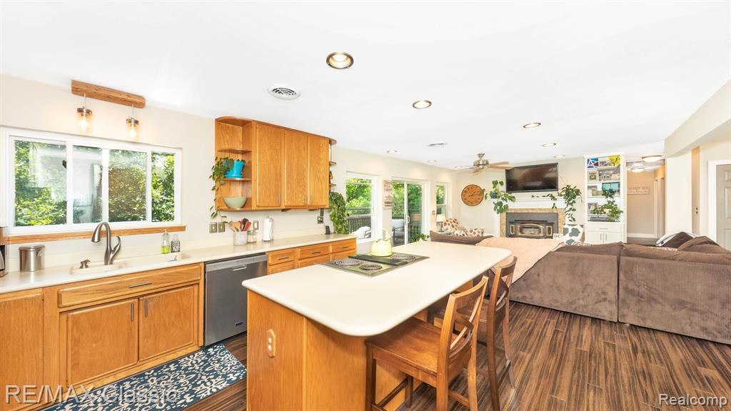 50917 MURRAY HILL Drive, Canton, MI 48187 — Photo 17