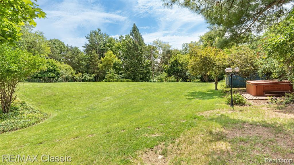 50917 MURRAY HILL Drive, Canton, MI 48187 — Photo 50