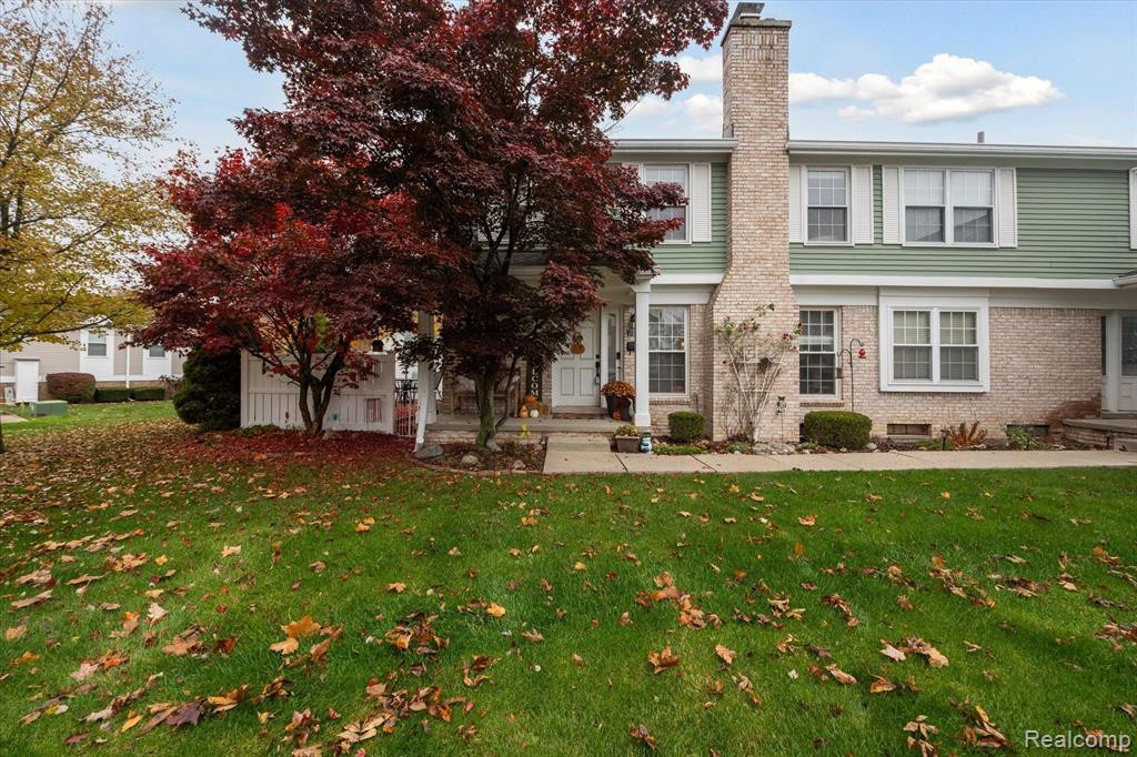 21380 E GLEN HAVEN Circle, 243, Northville, MI 48167 — front exterior