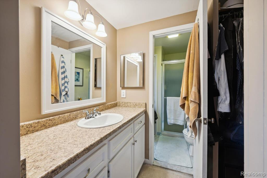 21380 E GLEN HAVEN Circle, 243, Northville, MI 48167 — Photo 22