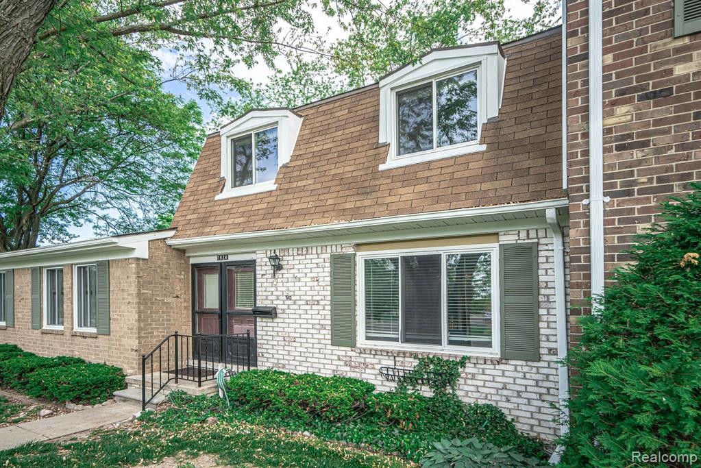 1924 TORQUAY Avenue, Royal Oak, MI 48073 — Photo 4