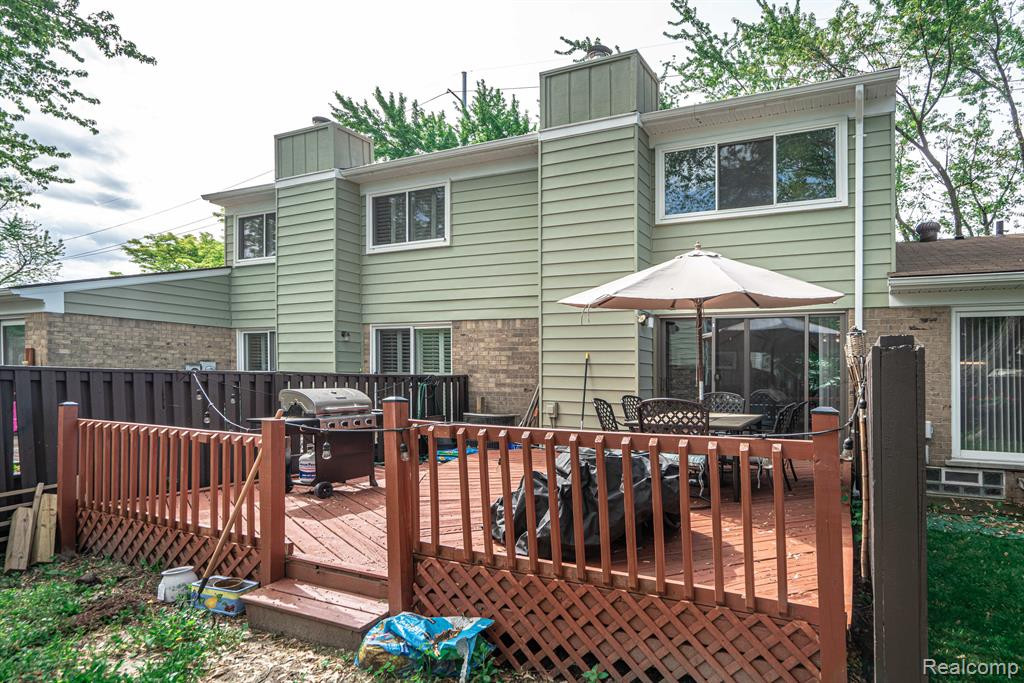 1924 TORQUAY Avenue, Royal Oak, MI 48073 — Photo 6