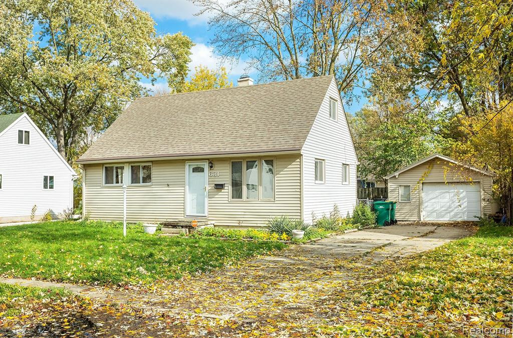 631 WOODLAWN Avenue, Ypsilanti, MI 48198 — Photo 2