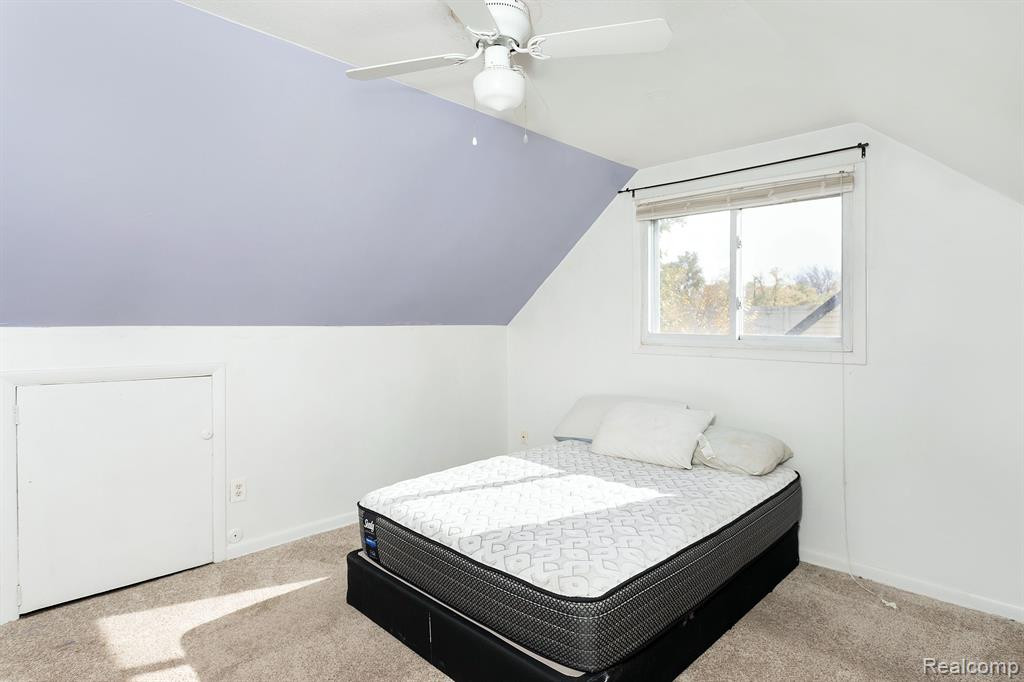 631 WOODLAWN Avenue, Ypsilanti, MI 48198 — Photo 14