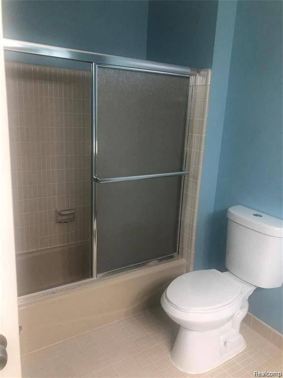 6912 PEBBLECREEK WOODS Drive, West Bloomfield, MI — Photo 14