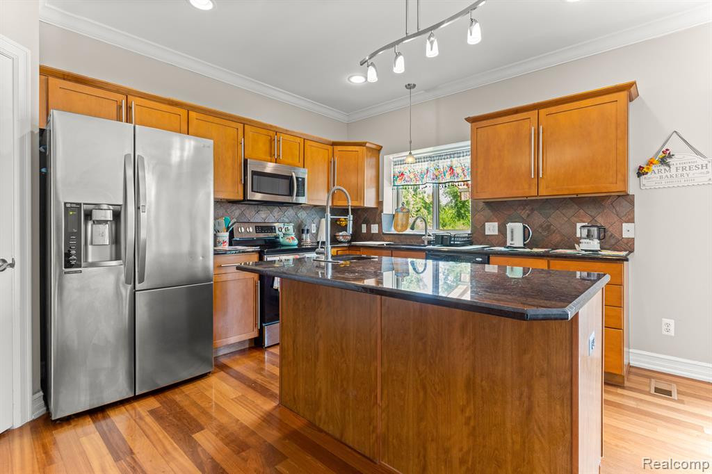 7764 PIETRASIUK, Ypsilanti, MI 48197 — Photo 15