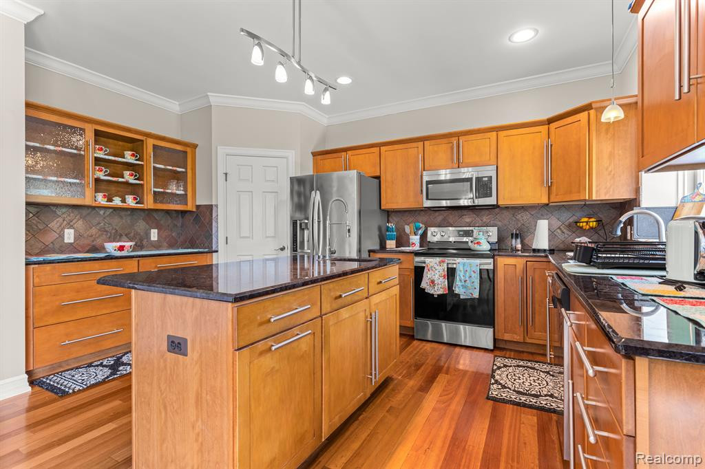 7764 PIETRASIUK, Ypsilanti, MI 48197 — Photo 16