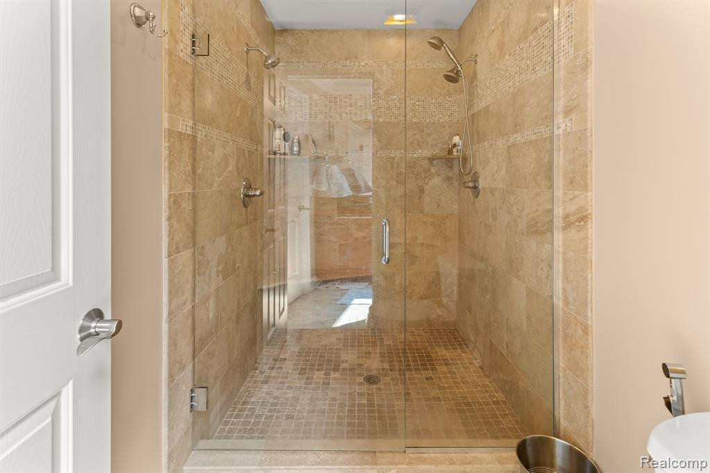 7764 PIETRASIUK, Ypsilanti, MI 48197 — Photo 29