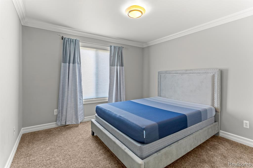7764 PIETRASIUK, Ypsilanti, MI 48197 — Photo 30
