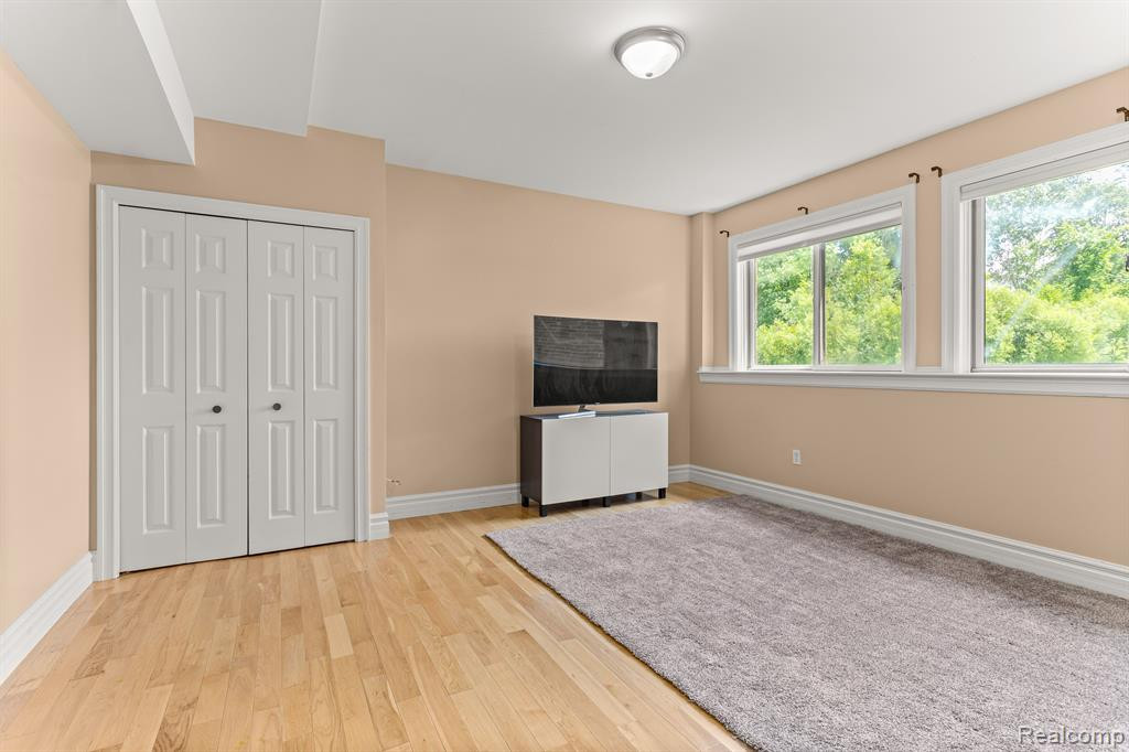 7764 PIETRASIUK, Ypsilanti, MI 48197 — Photo 34