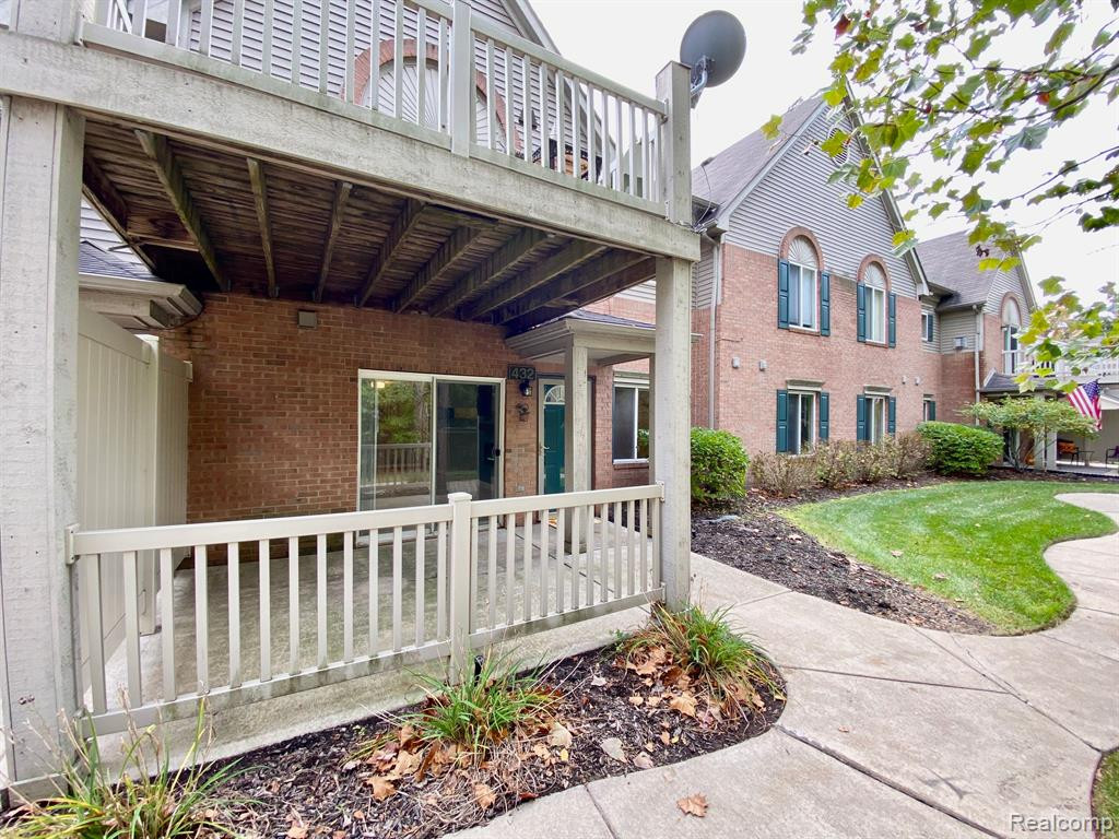 432 Marigold Circle, 67, Westland, MI — Photo 3