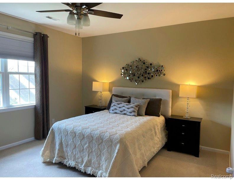 2932 N KNIGHTSBRIDGE Circle, Ann Arbor, MI 48105 — Photo 16
