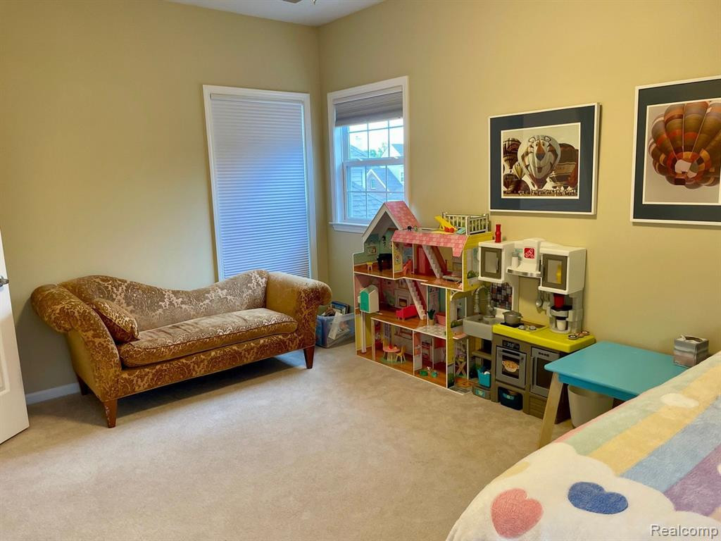 2932 N KNIGHTSBRIDGE Circle, Ann Arbor, MI 48105 — Photo 27