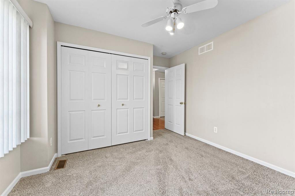 9110 CELESTINE Drive, Belleville, MI 48111 — Photo 17