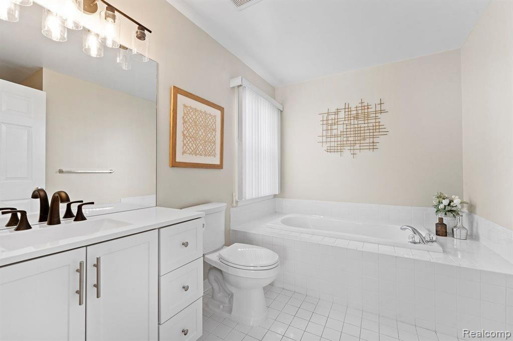 9110 CELESTINE Drive, Belleville, MI 48111 — Photo 23
