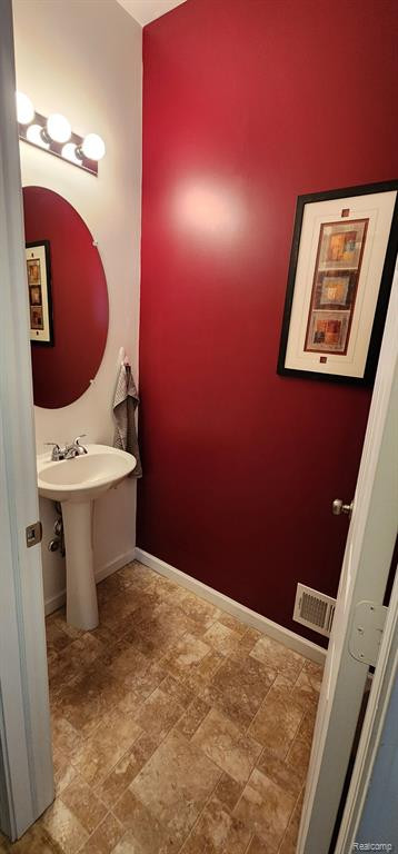 8417 WALNUT Hill, Dexter, MI 48130 — Photo 17