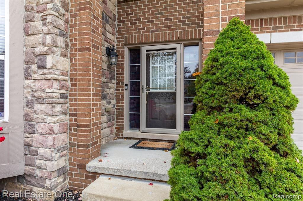 27158 MAXWELL Court, Novi, MI — Photo 5