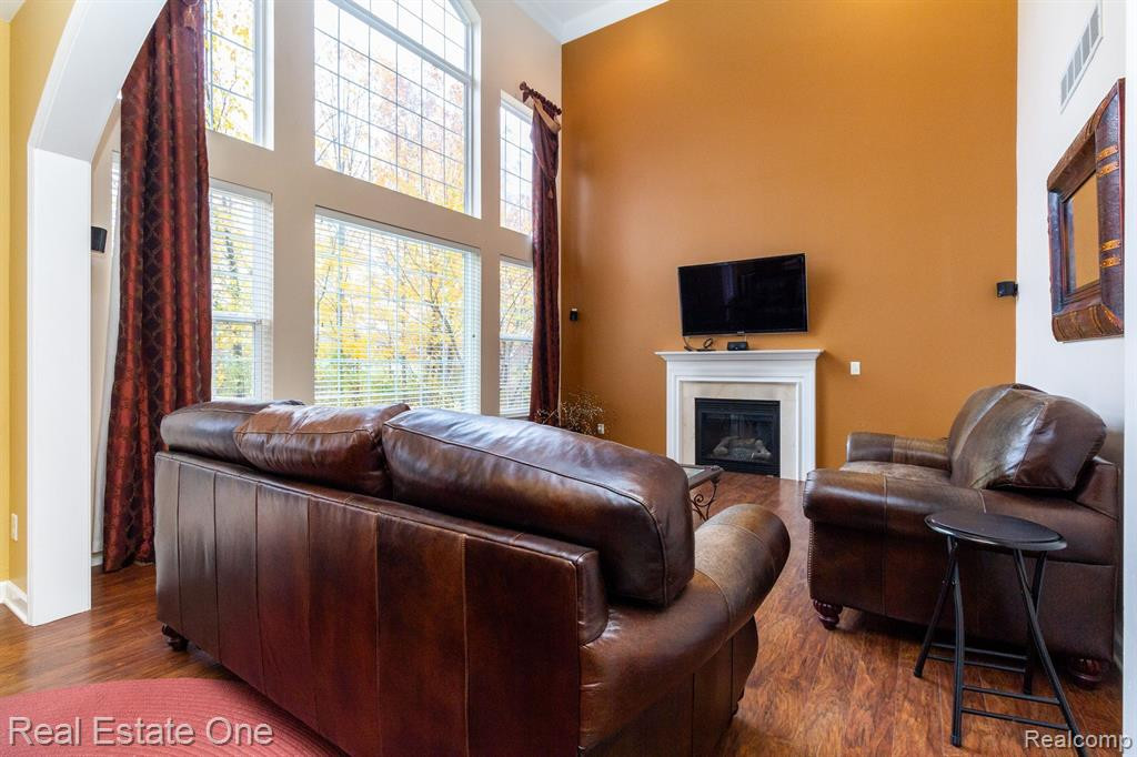 27158 MAXWELL Court, Novi, MI — Photo 8