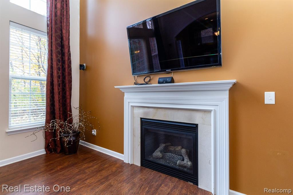 27158 MAXWELL Court, Novi, MI — Photo 11