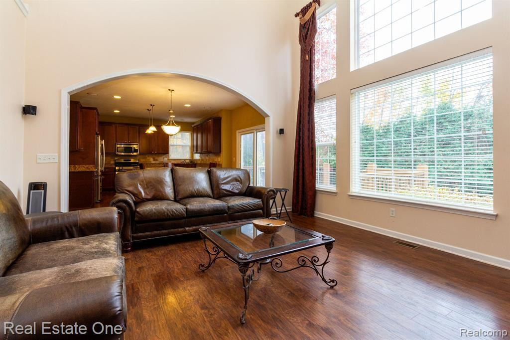 27158 MAXWELL Court, Novi, MI — Photo 12