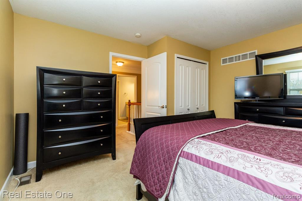 27158 MAXWELL Court, Novi, MI — Photo 44