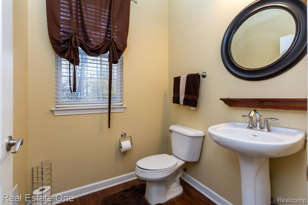 27158 MAXWELL Court, Novi, MI — Photo 45