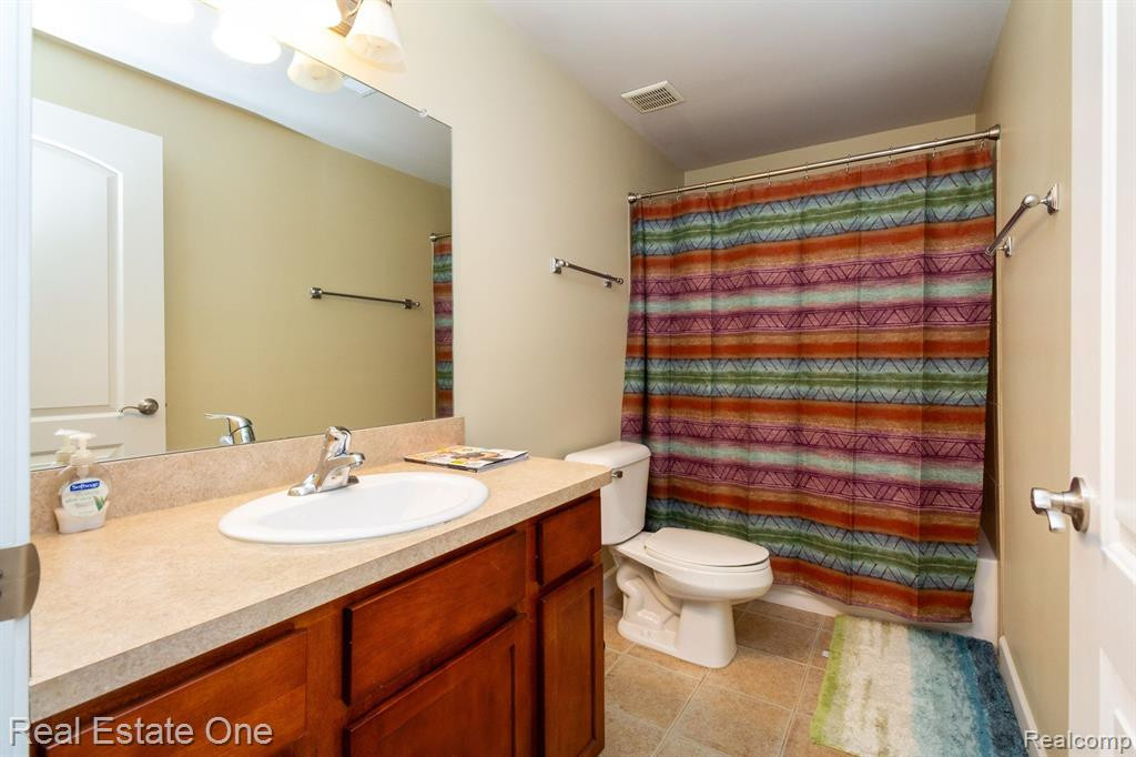 27158 MAXWELL Court, Novi, MI — Photo 52