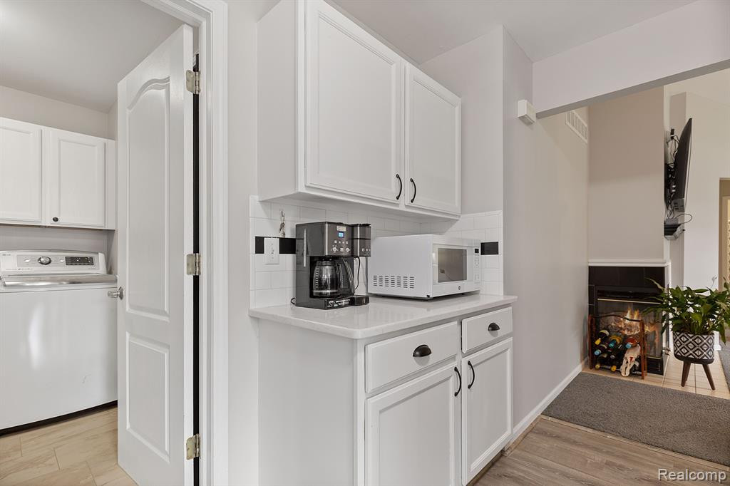 755 ELM, Wixom, MI 48393 — Photo 8