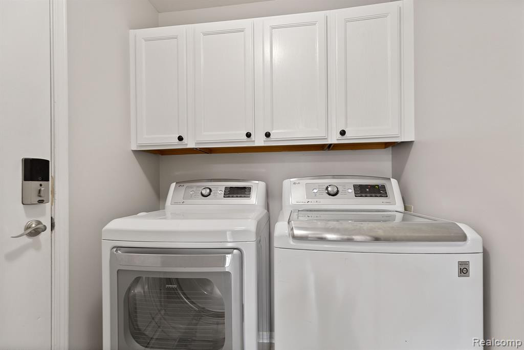 755 ELM, Wixom, MI 48393 — Photo 10