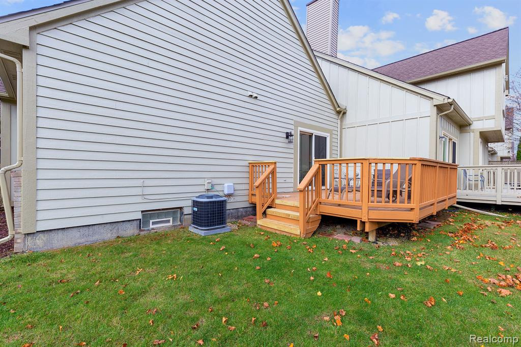 755 ELM, Wixom, MI 48393 — Photo 27