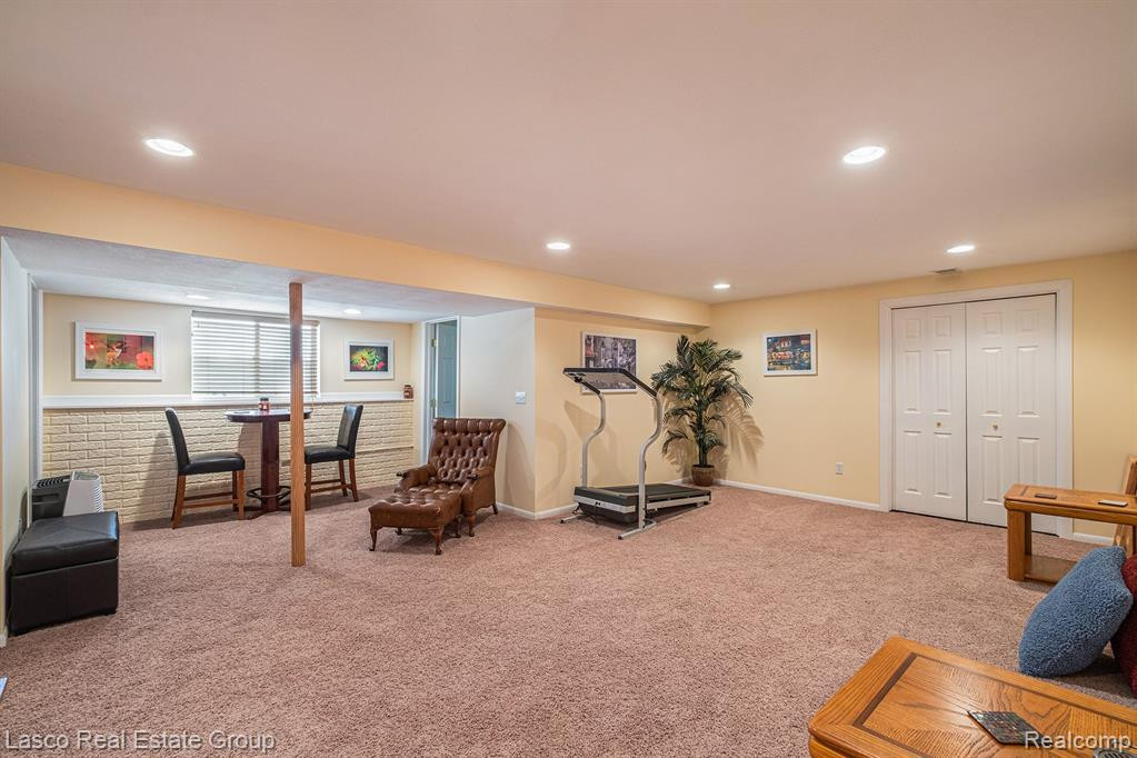 7210 HAWTHORNE Circle, Goodrich Vlg, MI — Photo 14