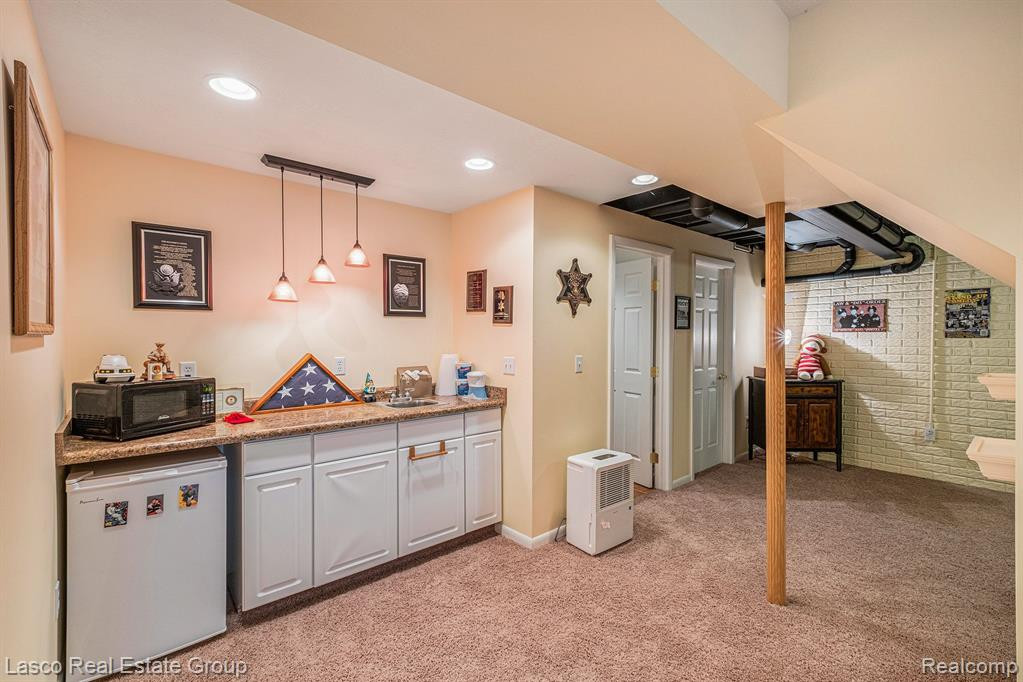 7210 HAWTHORNE Circle, Goodrich Vlg, MI — Photo 15