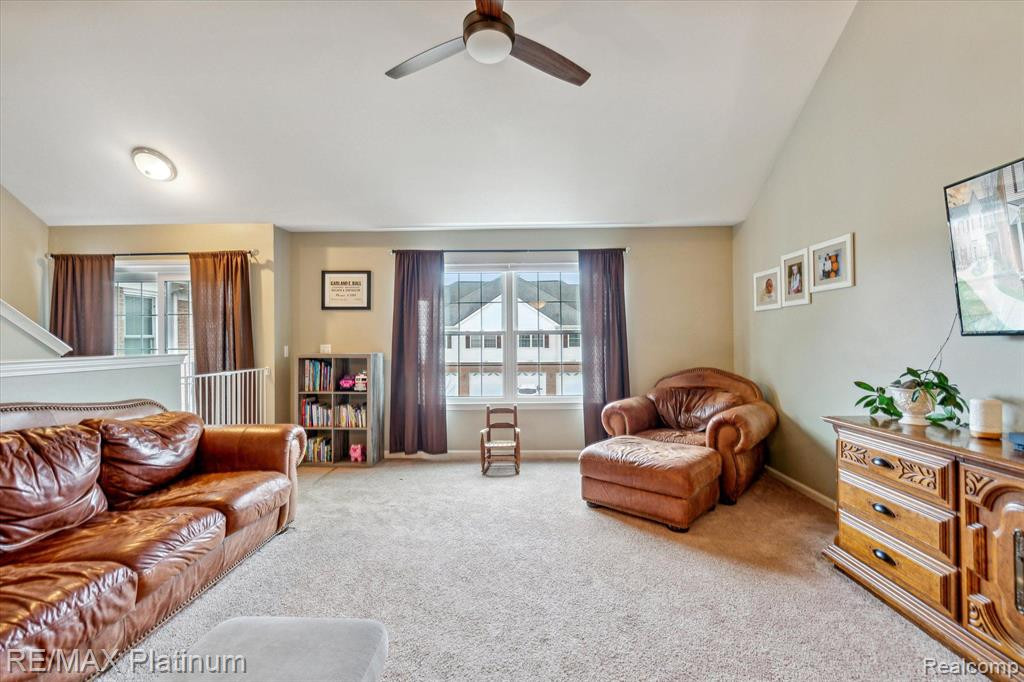 3458 KNEELAND Circle, Howell, MI 48843 — Photo 3