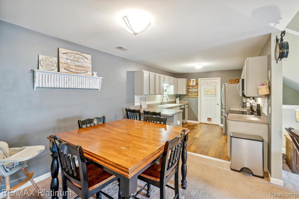 3458 KNEELAND Circle, Howell, MI 48843 — Photo 9