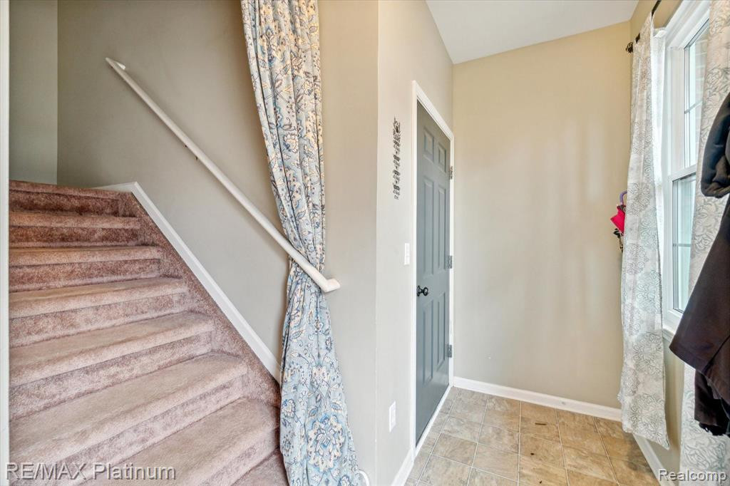 3458 KNEELAND Circle, Howell, MI 48843 — Photo 17